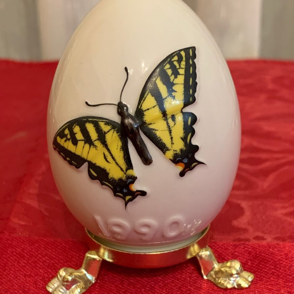 1990 Goebel Egg - Butterfly